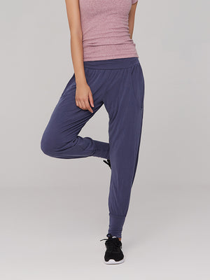 Relaxed Fit Model Breathable Comfort Jogger Pants